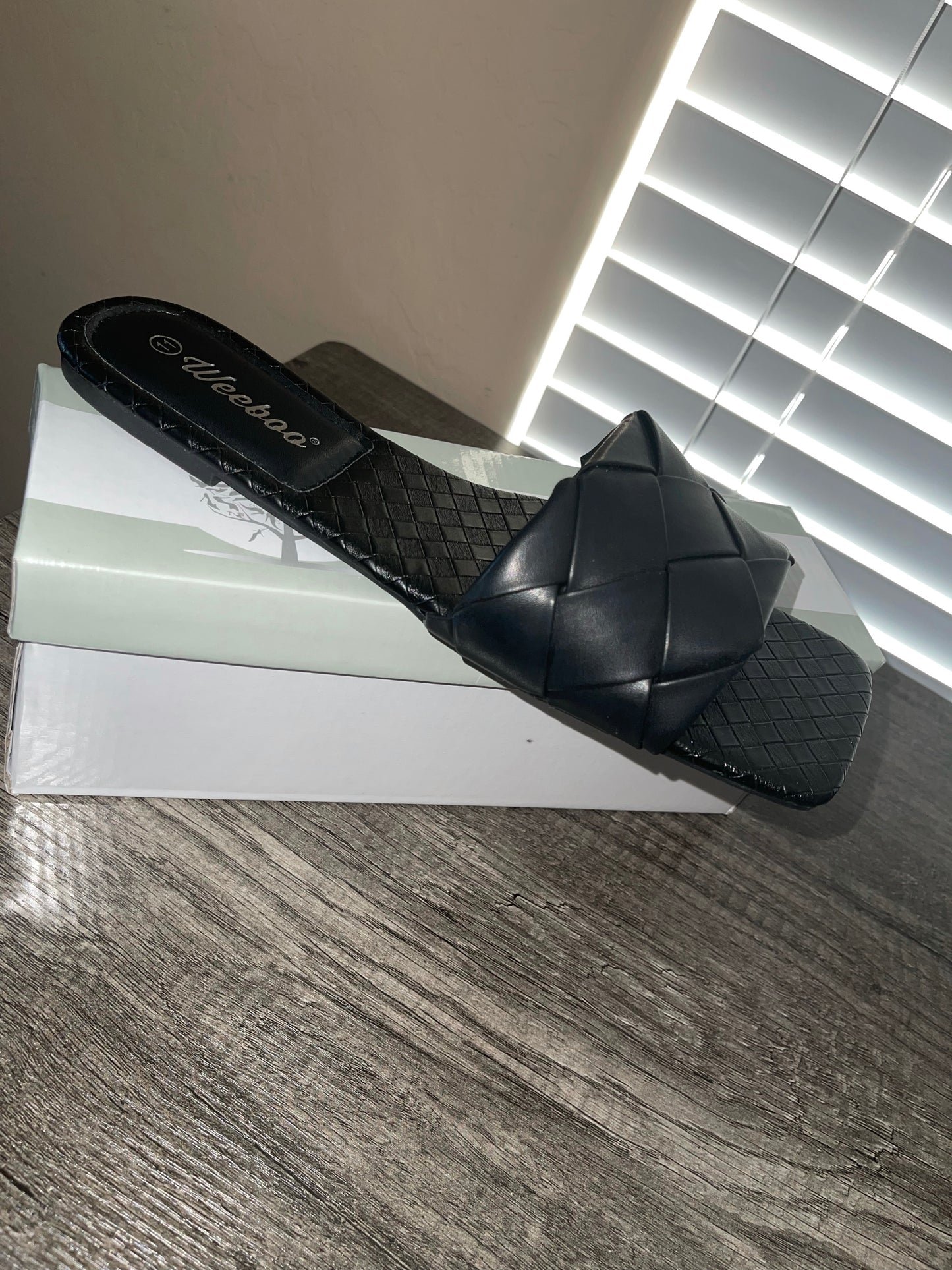Cassie Slides - Black