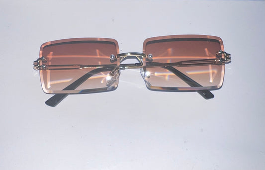 Hot Gyrl Sunglasses - Light Brown